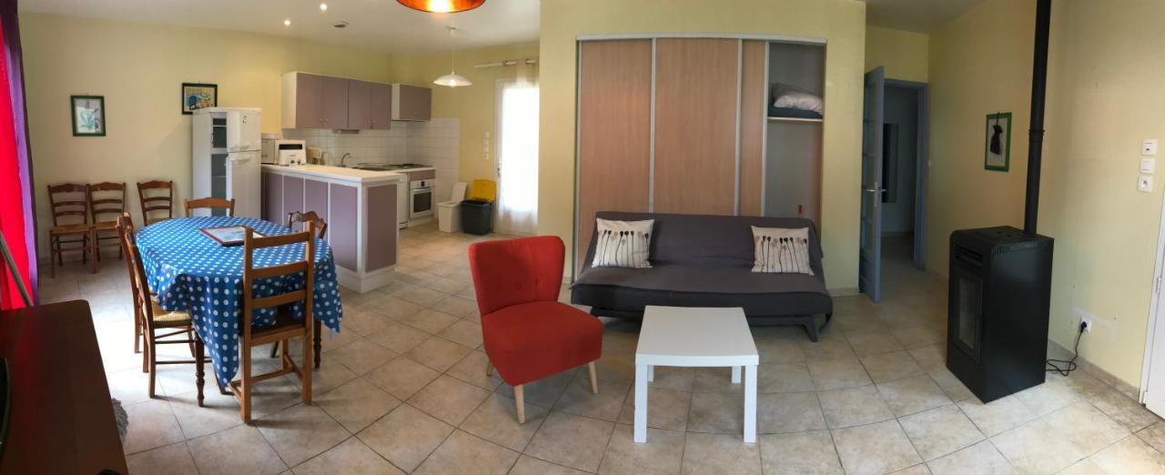 Complexe Des Oustalous Hotel Les Cabannes  Bagian luar foto